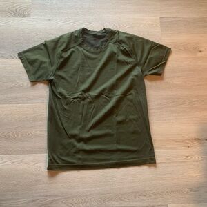 lululemon athletica Metal Vent Tech Short-Sleeve Shirt